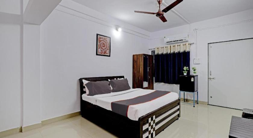 Vrundavan Home Stay And Village Resort Kevadia Buitenkant foto