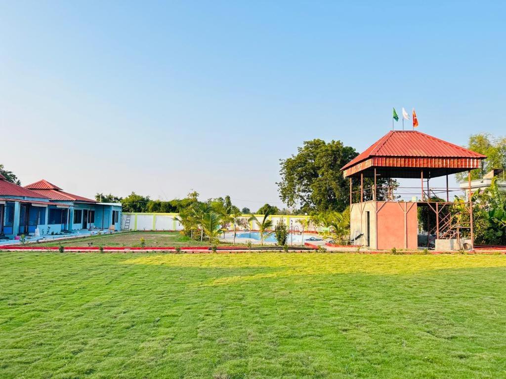 Vrundavan Home Stay And Village Resort Kevadia Buitenkant foto