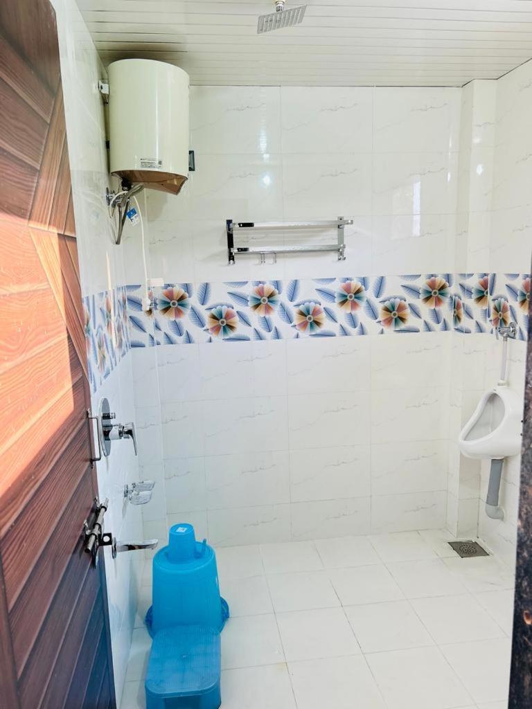 Vrundavan Home Stay And Village Resort Kevadia Buitenkant foto