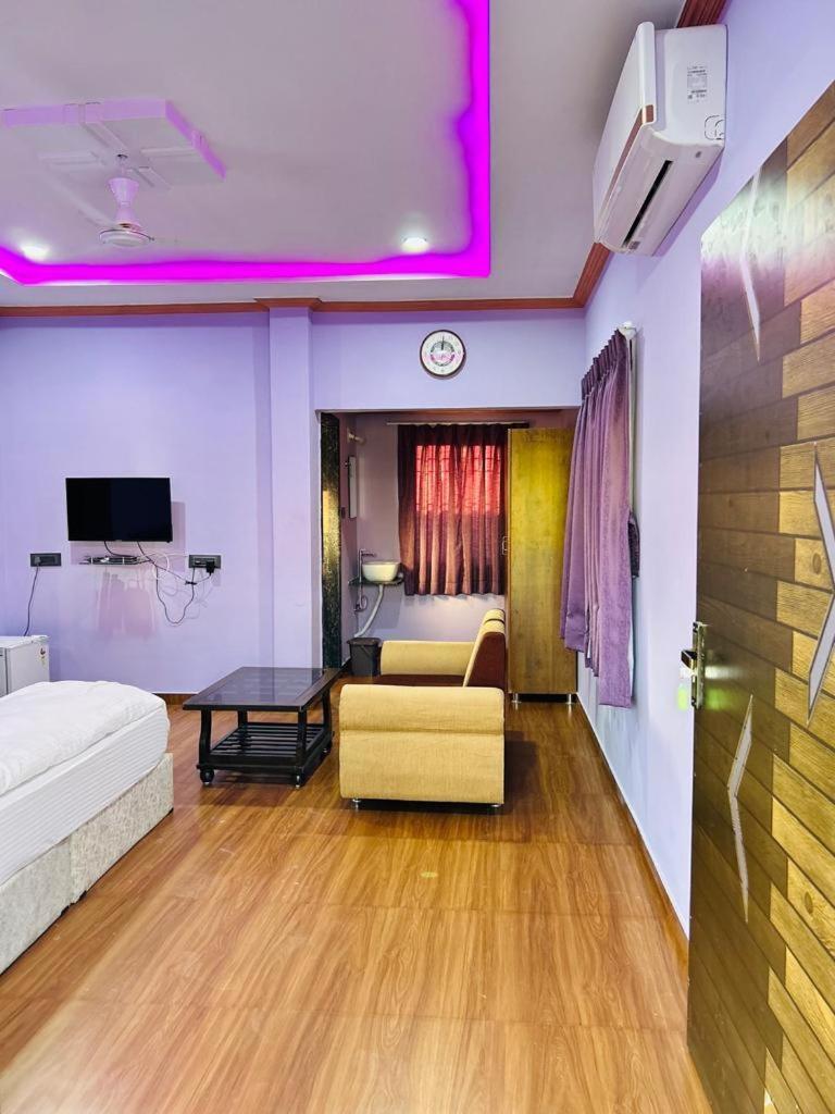 Vrundavan Home Stay And Village Resort Kevadia Buitenkant foto